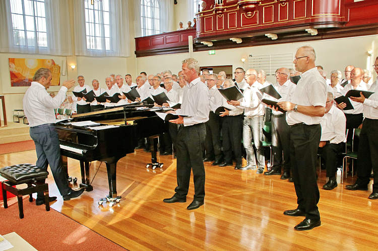 10 juni 2018-Avond zangdienst met Martin Mans projectkoor_14